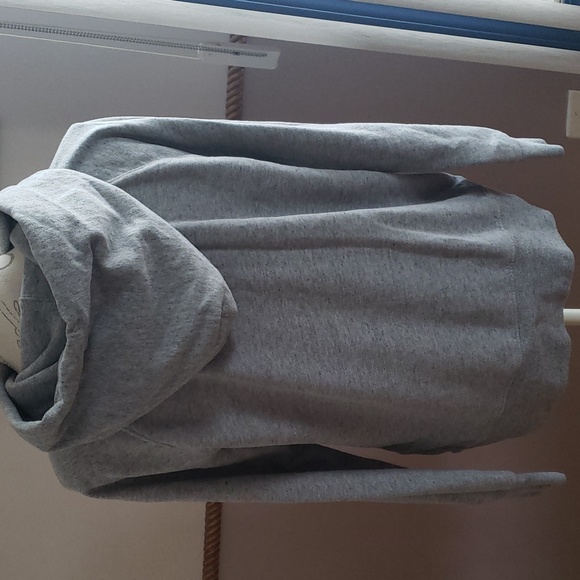 Levi's Hoodie - Picture 3 of 4